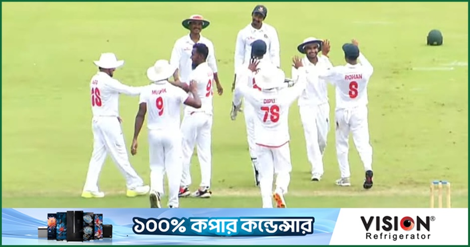 ক্যাম্পবেলের ঝড়ো ব্যাটিংয়ে চাপে বাংলাদেশ ইমার্জিং